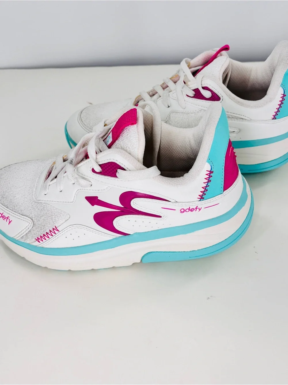 Gravity Defyer GDEFY Mighty Walk Shoes Womens Size 7.5 VersoShock Sneakers